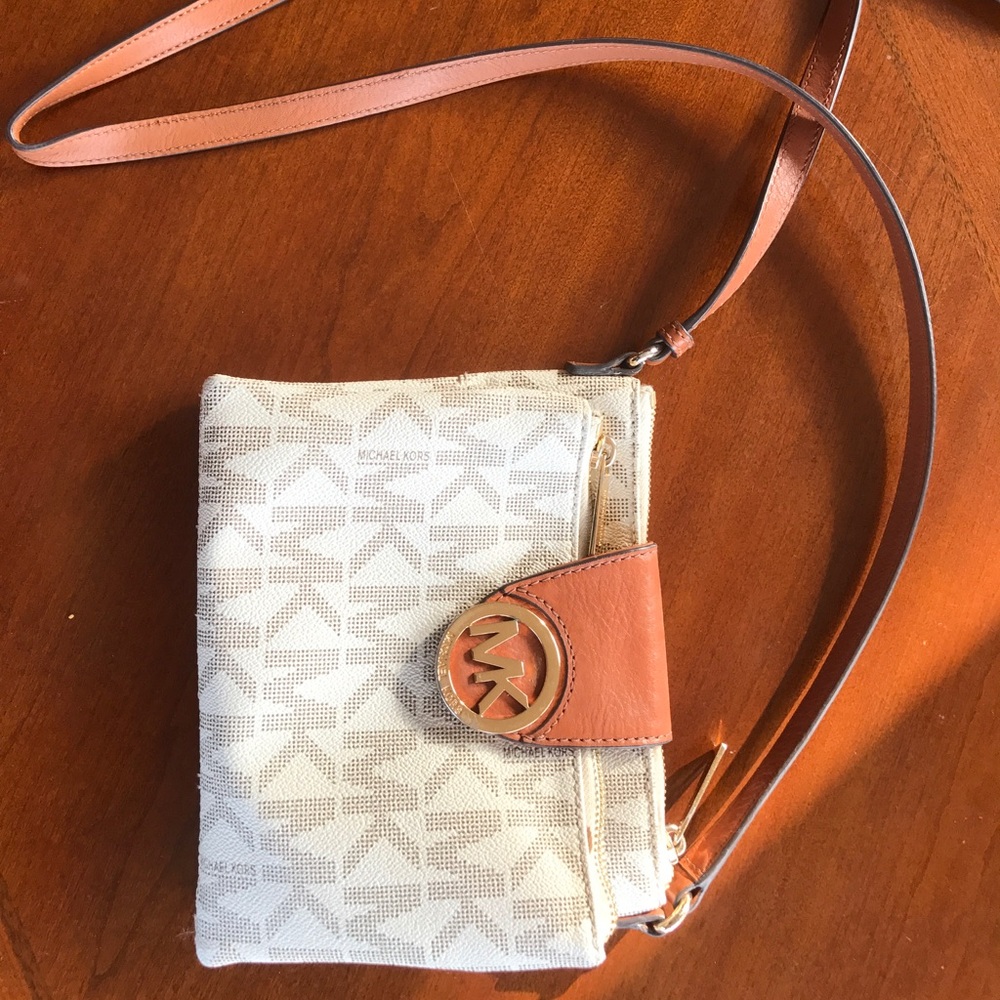 Michael Kors Crossbody Bag